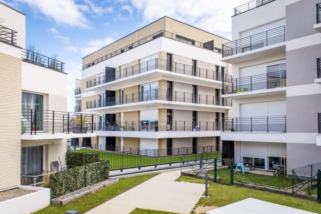 vue sur un immeuble de logements sociaux à Tours, par CDC Habitat