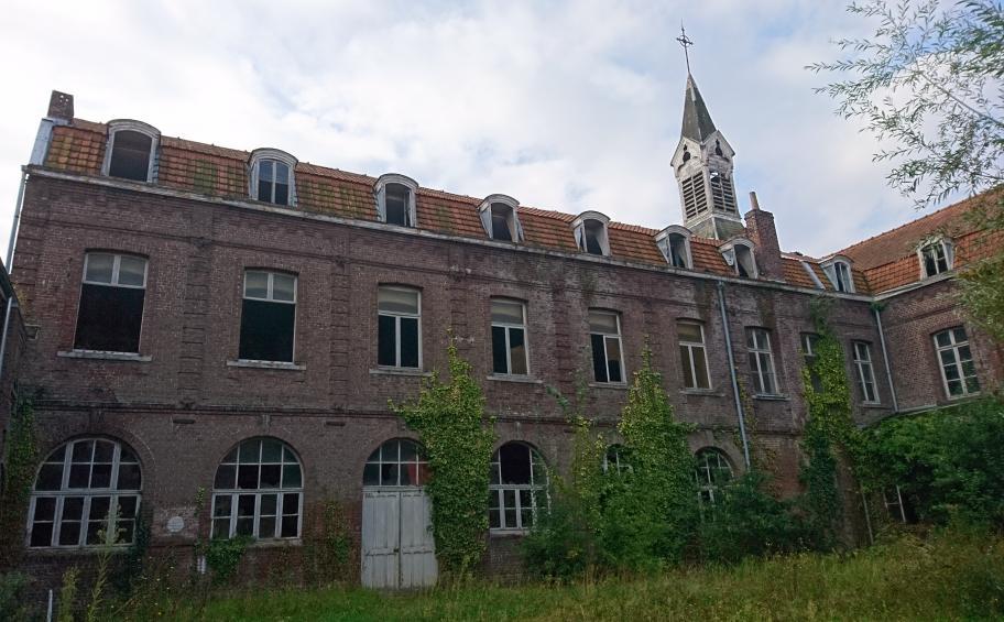 Réhabilitation de l'ancien couvent de Flines-lez-Râches (59), par Eiffage et Partenord Habitat